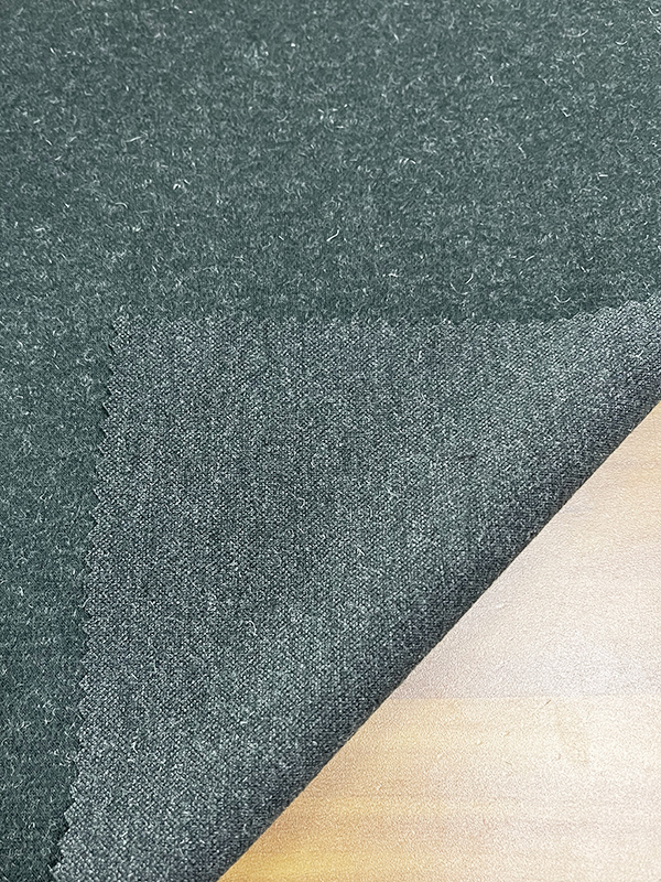 VUNA KAO KNITS AH-20890（VORTEX） 67%A+24%R+7%W+2%SP Ekonomično, lako se pere, lako se sprema